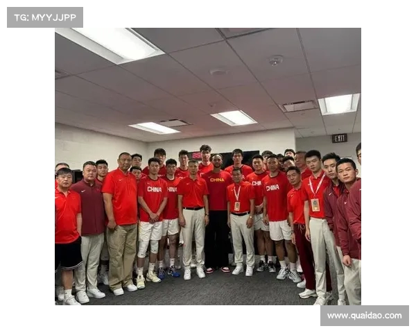 李凯尔晒视频庆祝与国家队好友重聚,全力以赴迎接新挑战(李凯乐个人简历) 李凯尔晒视频庆祝与国家队好友重聚,全力以赴迎接新挑战(李凯乐个人简历)